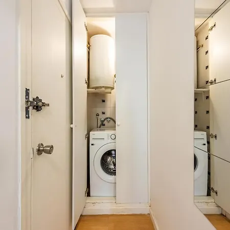 Renovated Sea View 150m From El Cristo