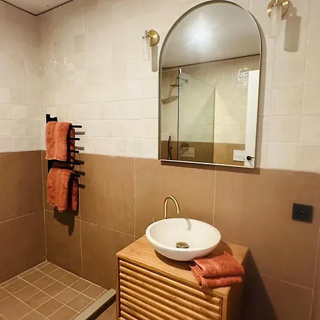 Renovated Sea View 150m From El Cristo Apartament Estepona